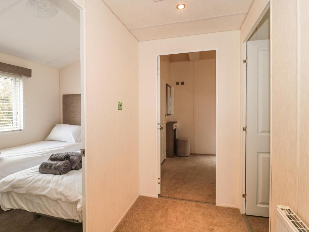 Amethyst Lodge Lymington Kültér fotó