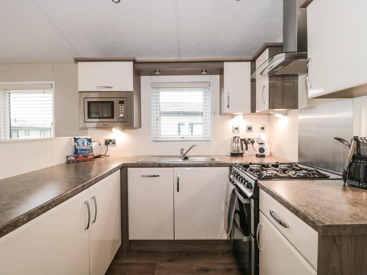 Amethyst Lodge Lymington Kültér fotó